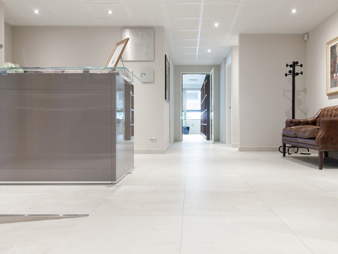 Piastrelle effetto legno in gres porcellanato wood²